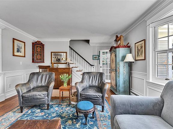 3rd image of 82 Princes Hill Ave