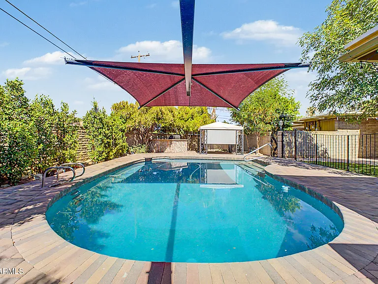 3734 E Montecito Ave — Photo 39