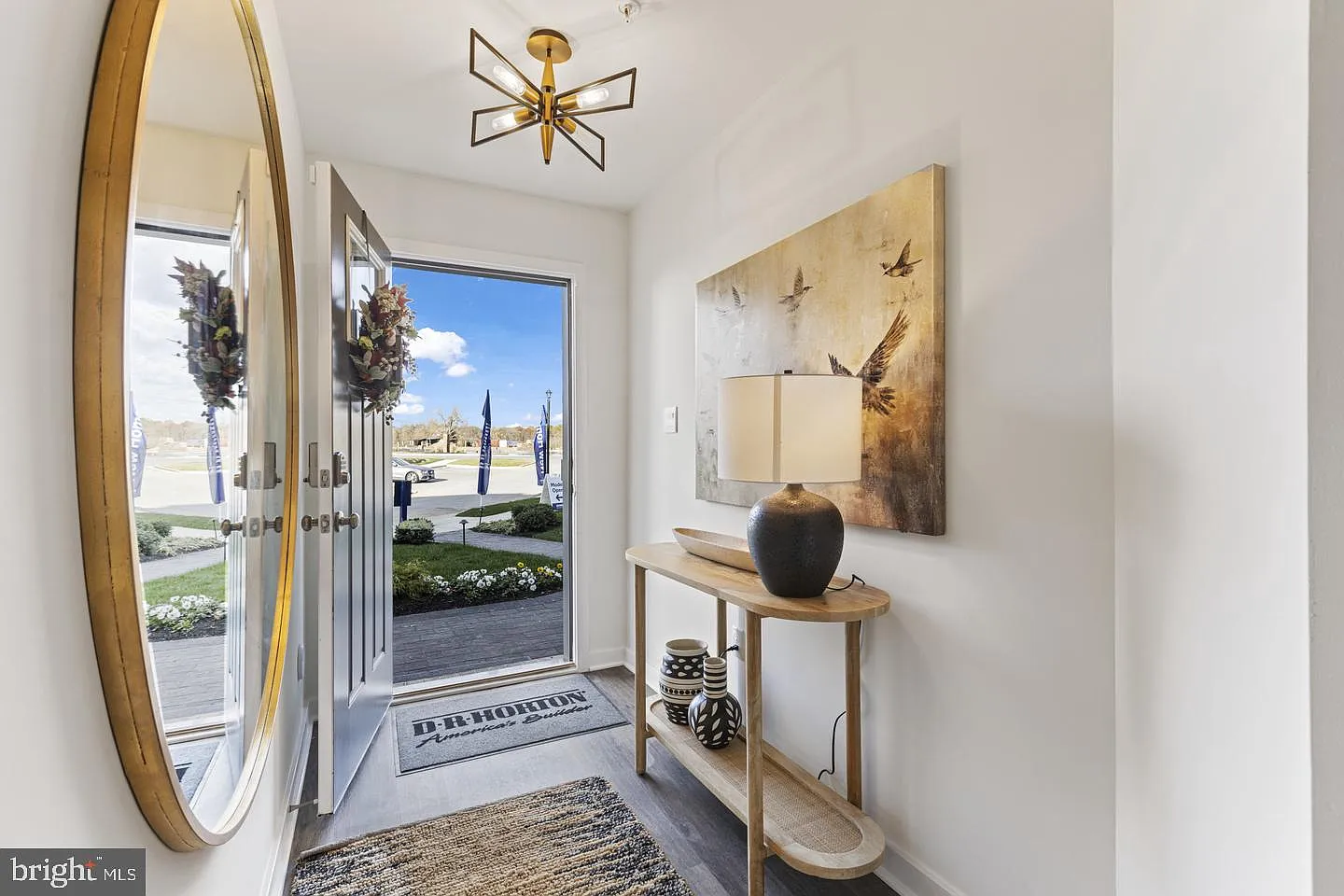 3 bed, 3.5 bath, 1728 sqft, $3,495 — Photo 2