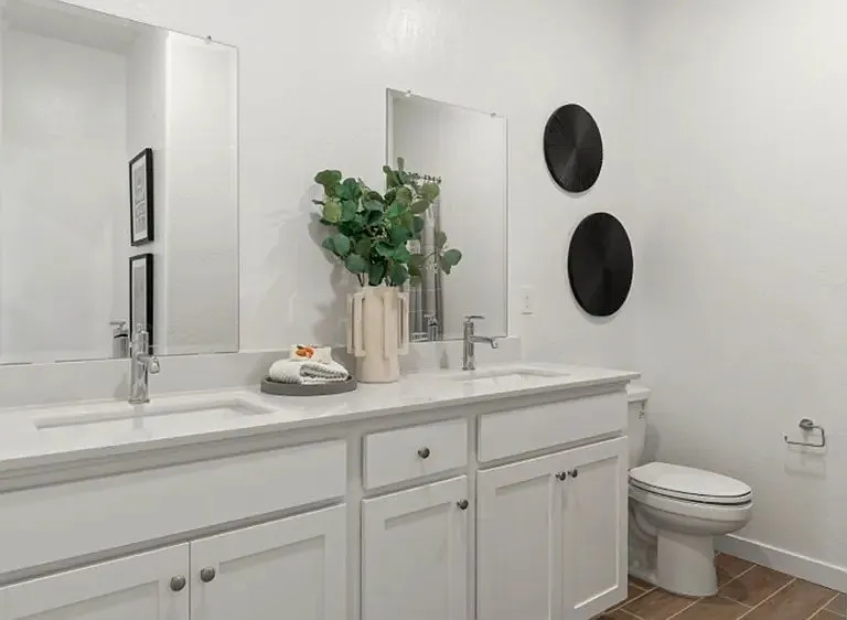 1062 W Compass Dr — Photo 7