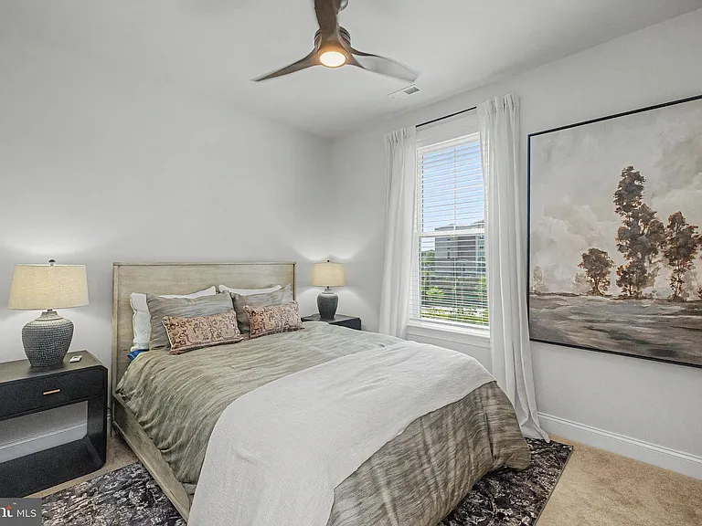 300 Squire Dr — Photo 29
