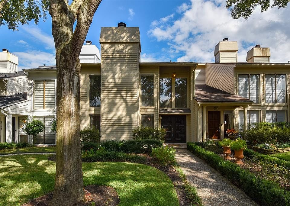 1st image of 9354 Briar Forest Dr