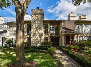 9354 Briar Forest Dr, Houston, TX 77063