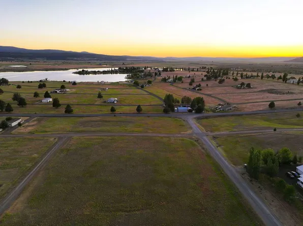 202 Pine Rd, Alturas, CA 96101