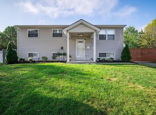 3159 Vauxhall Dr, Columbus, OH 43204