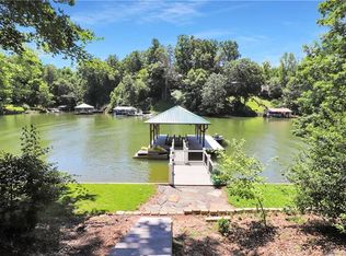 143 River Ridge Ln, Statesville, NC 28677