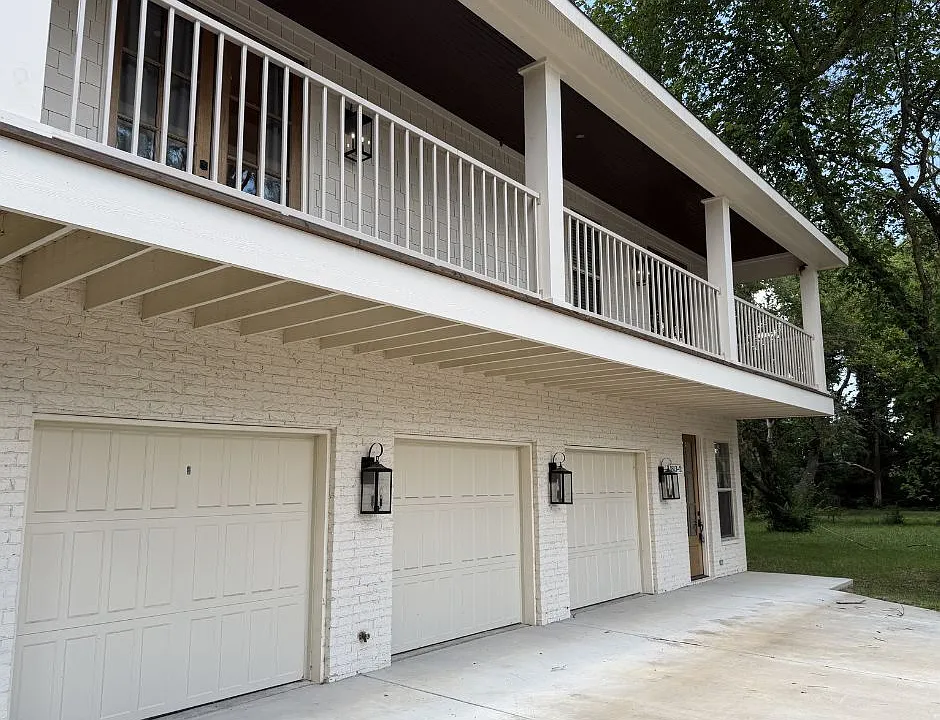 1813 N Garland Ave #2