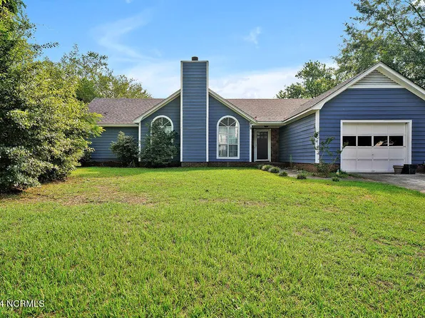 1418 Setter Court, Wilmington, NC 28411