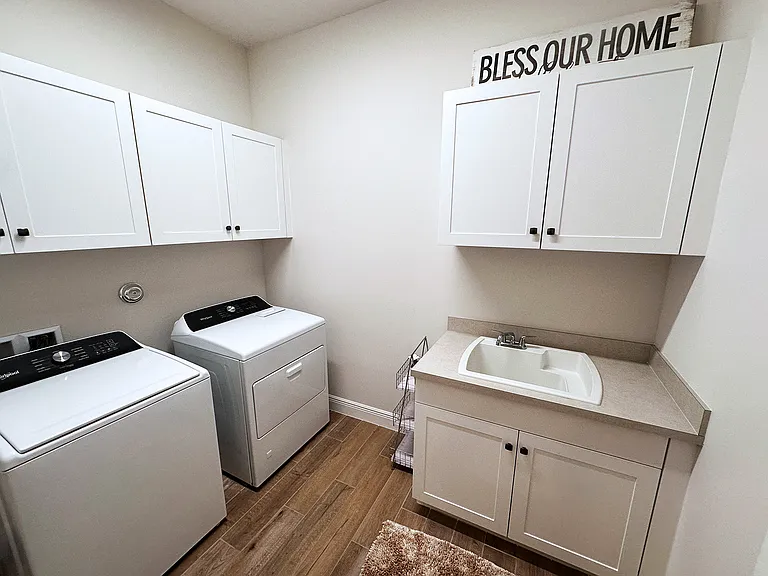 10027 Timber Creek Way — Photo 31