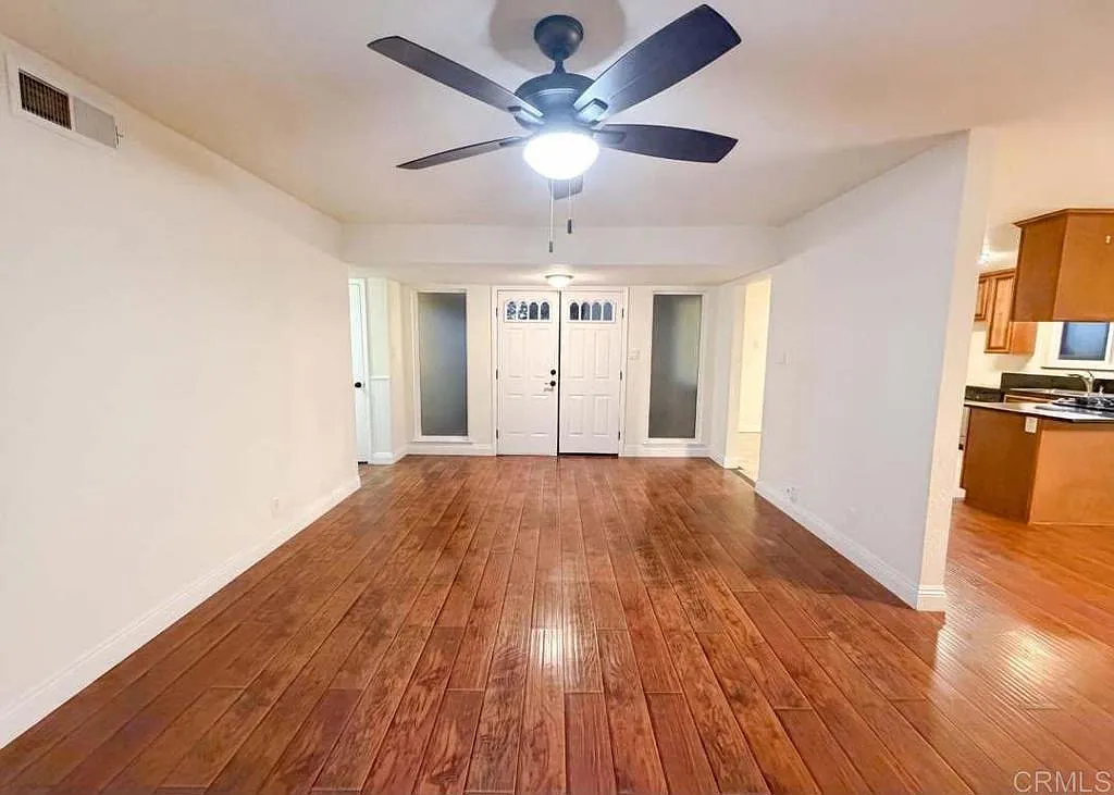 4 bed, 111 sqft, $2,000 — Photo 4