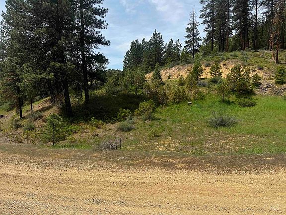 3rd image of Napias Lot 21