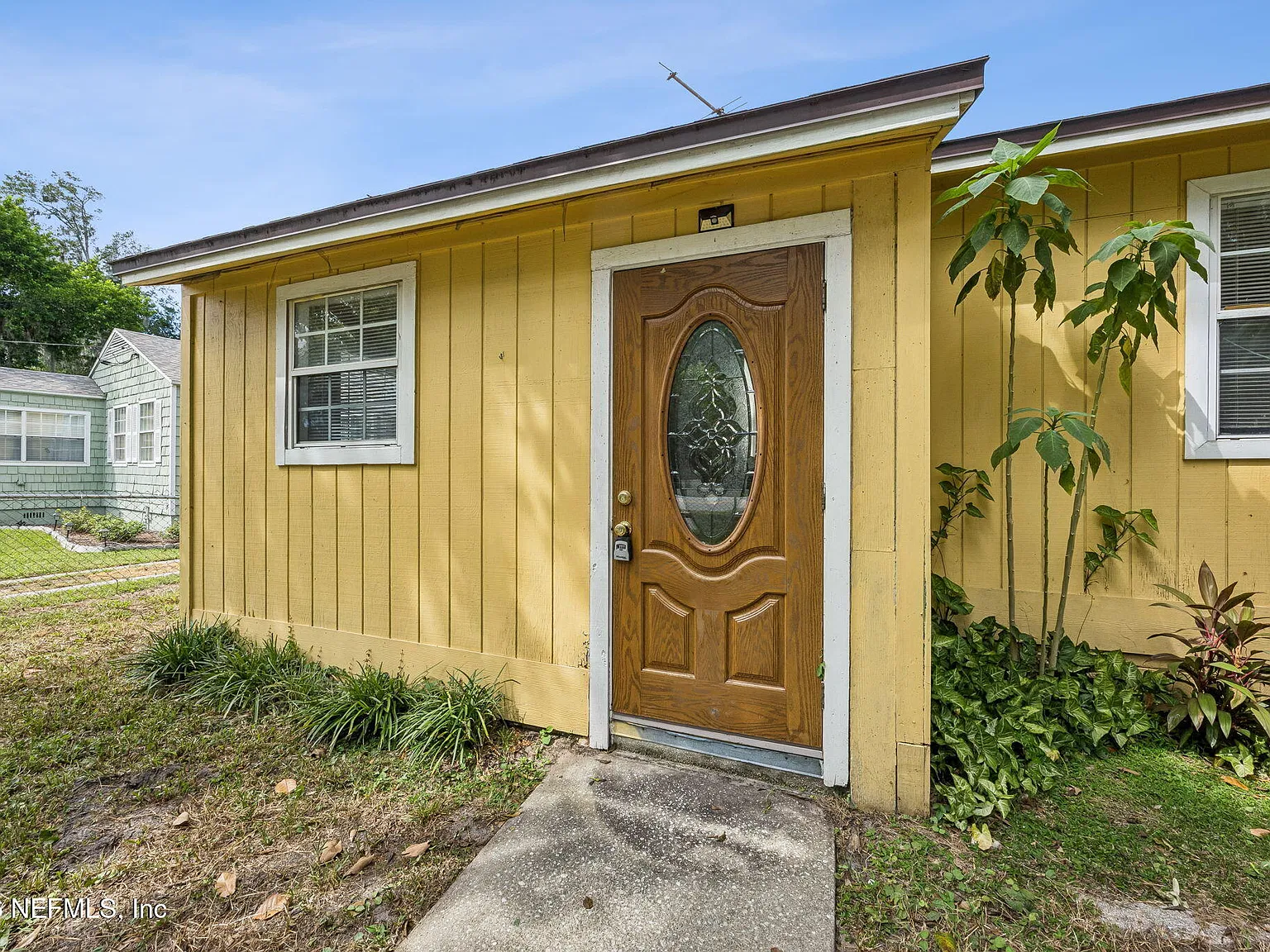 3 bed, 2.0 bath, 1125 sqft, $1,675 — Photo 4