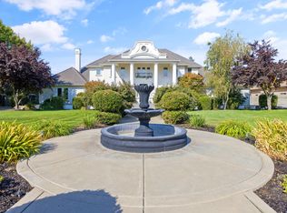 1041 N El Cajon St, Visalia, CA 93291