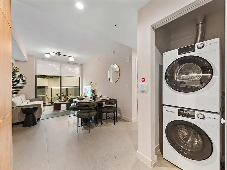 Washer/Dryer