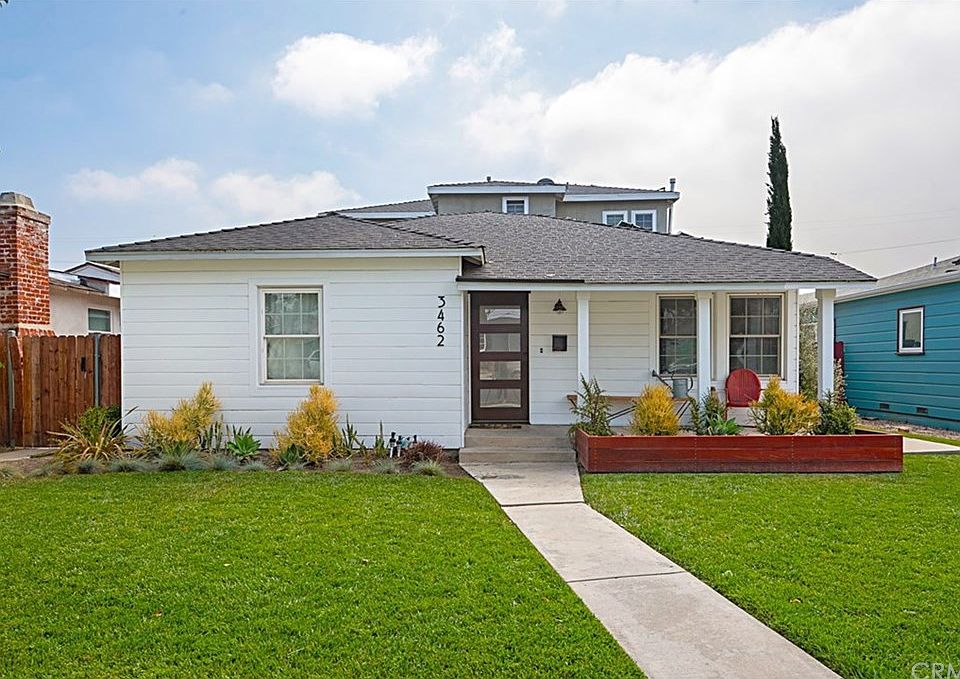 1st image of 3462 Gaviota Ave
