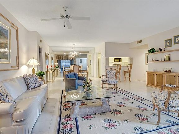 5th image of 108 Siena Way APT 101