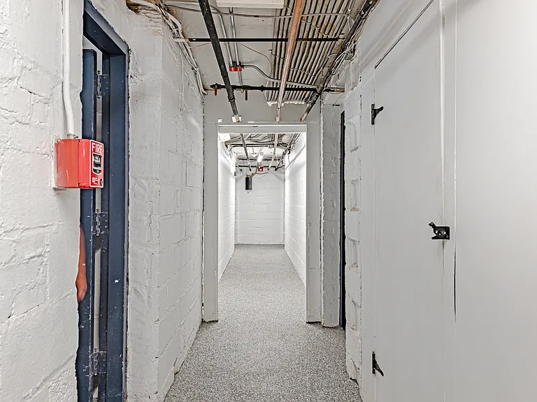 Palm Garden Apartments — Photo 43