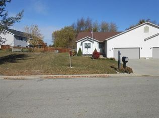 710 Hilltop Dr, Deforest, WI 53532