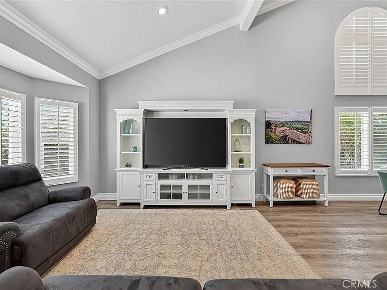 2897 Cape Dr — Photo 4