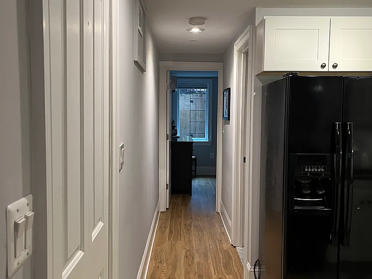 17 6th St NE #2 — Photo 11