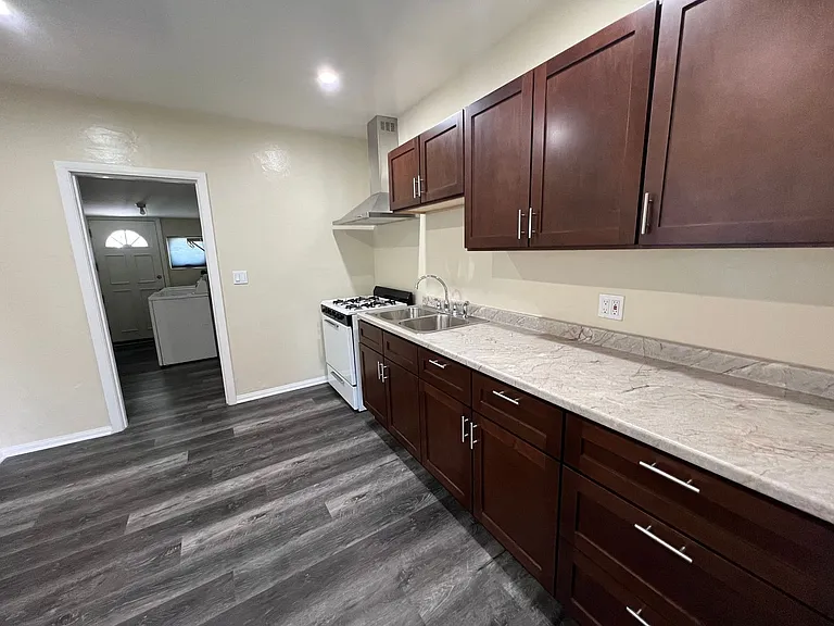 8206 N Wheatland Ave — Photo 19