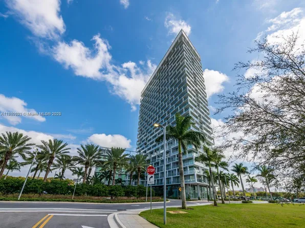 2000 Metropica Way #2509, Fort Lauderdale, FL 33323