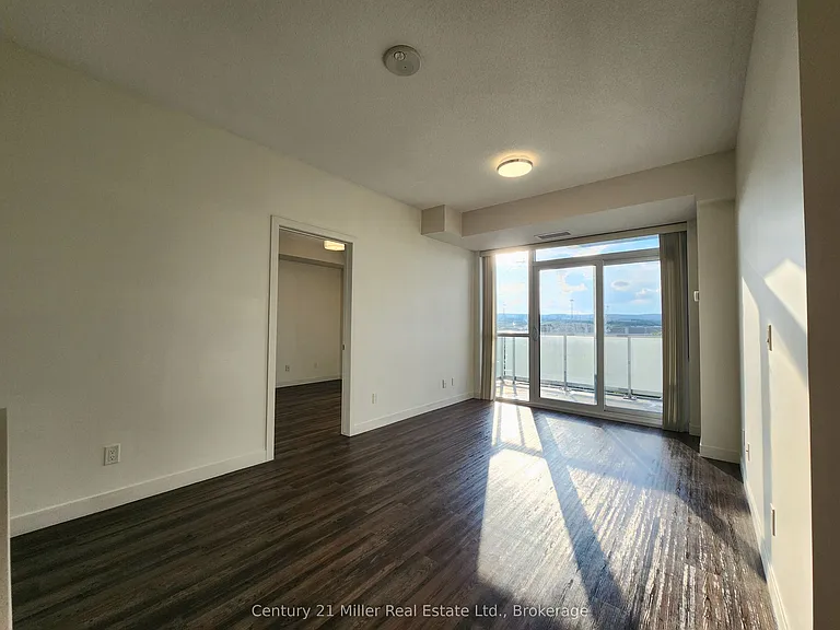 2087 Fairview St #607 — Photo 6