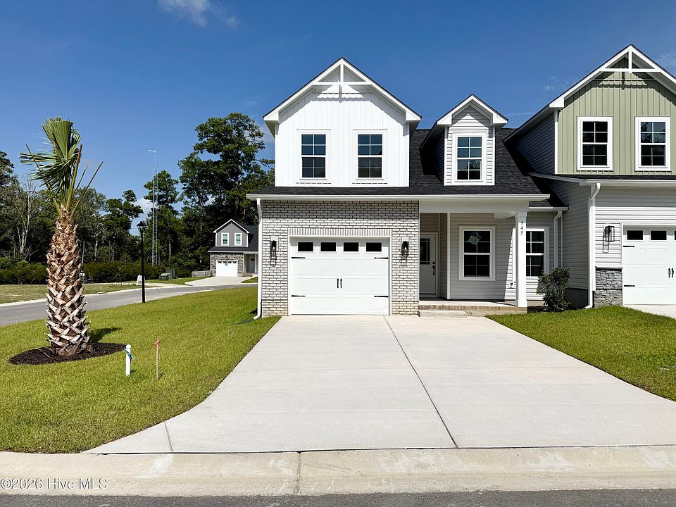 1st image of 545 Timbercrest Circle SE