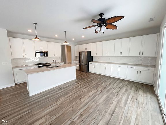 2nd image of 4938 S Canton Cir
