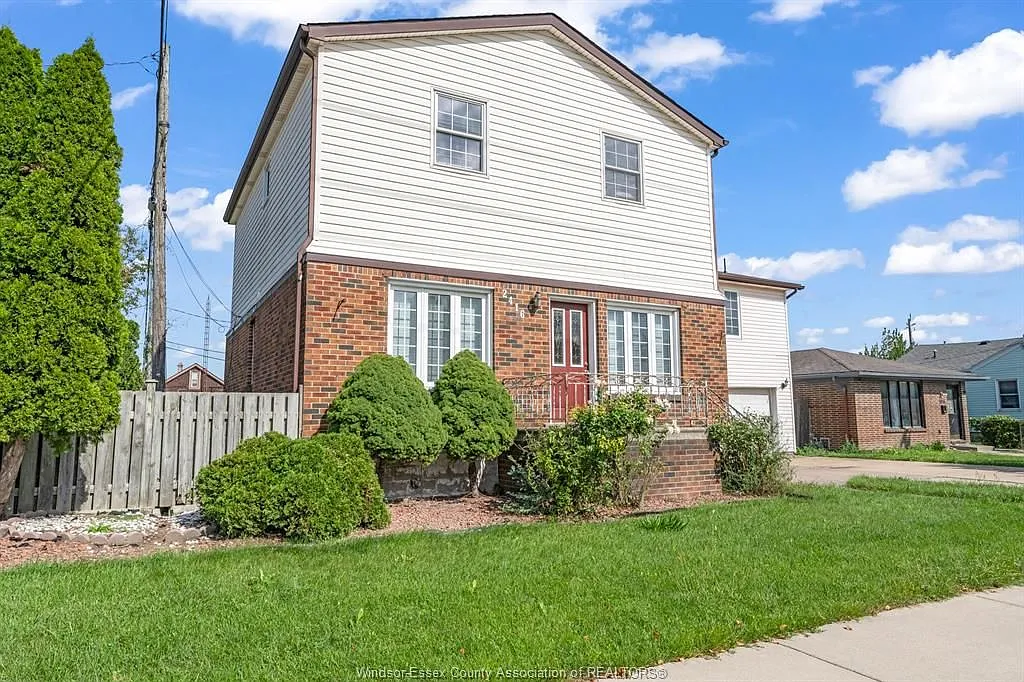 2 bed, $1,800 — Photo 4