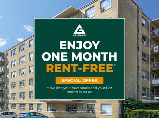 672 Kennedy Rd, Toronto, ON M1K2B6