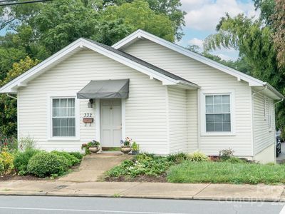 332 Mulberry St SW, Lenoir, NC, 28645