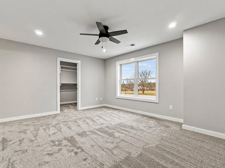 258 N West Hamilton Rd #258 — Photo 22