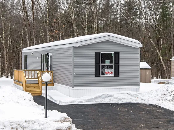 41 Colonial Vlg, Somersworth, NH 03878