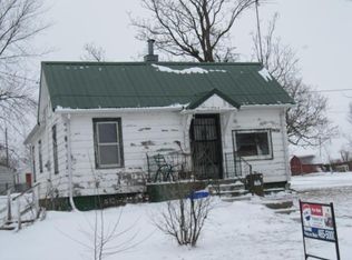 1723 Vine St, Perry, IA 50220