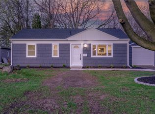 27 Pasadena Dr, Rochester, NY 14606