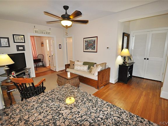 4th image of 2814 Kensington Ave #4