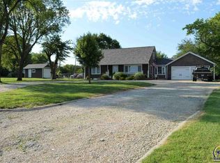 6544 SW 21st St, Topeka, KS 66615