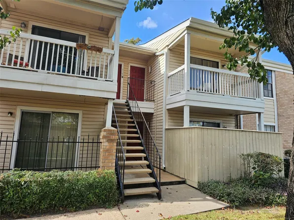 2750 Holly Hall St APT 712, Houston, TX 77054