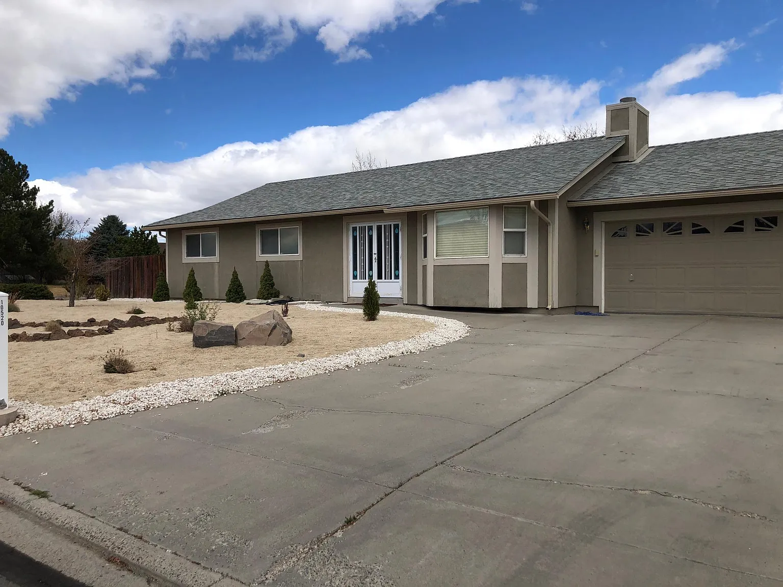 10520 Sphinx Ct photo 1