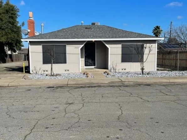 2607 Alamo Dr, Anderson, CA 96007