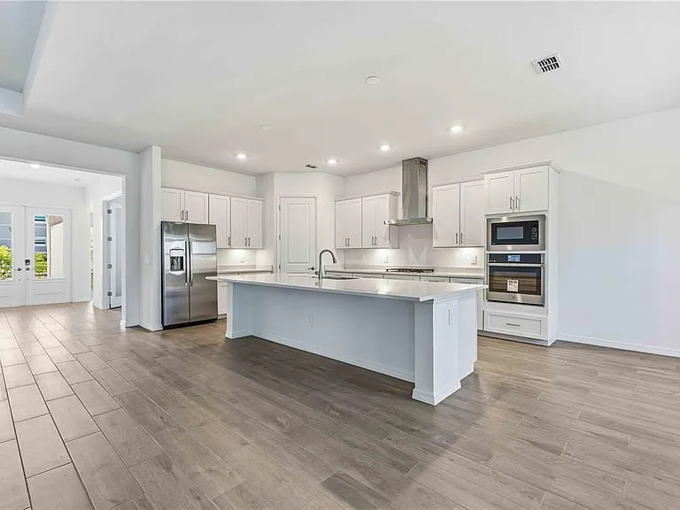 5420 Lightning Whelk Ln — Photo 7