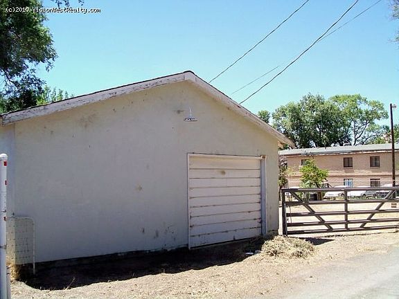 3rd image of 147 Aiken St