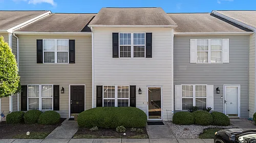 20 Cheltenham Dr Photo 1
