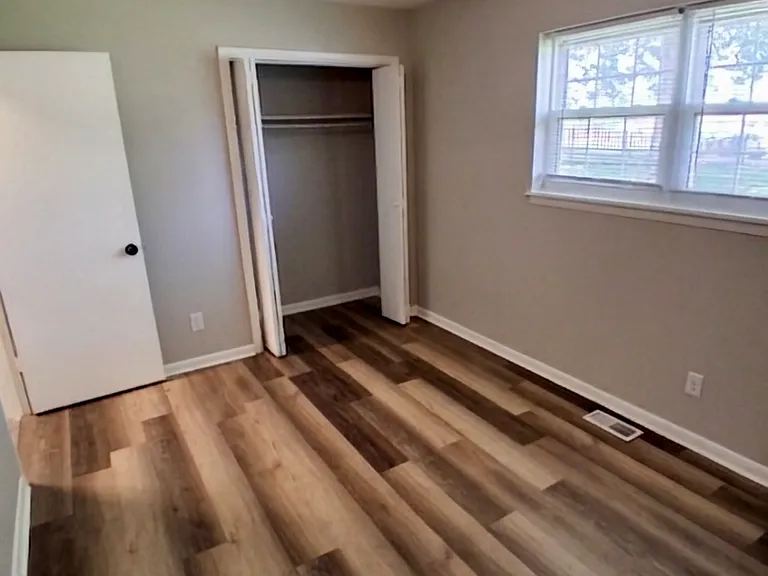 Pet Friendly Apartments in Pulaski, TN | Updated 1, 2, and 3 Bedrooms Available — Photo 10
