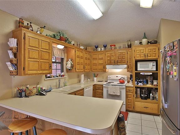 4th image of 5565 Piping Rock Dr