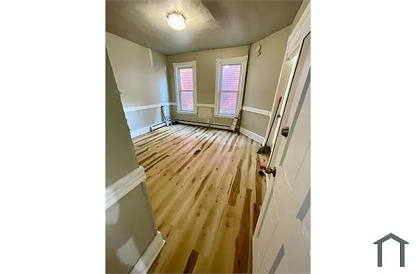 Building Photo - 625 3rd St #1
