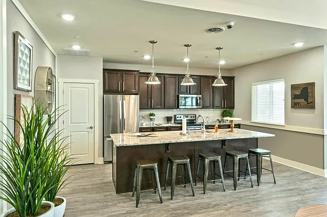 Community kitchen