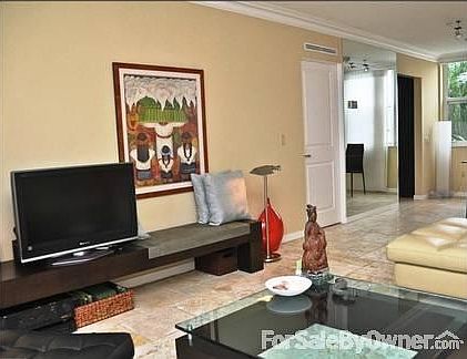 3rd image of 401 Peruvian Ave #3010