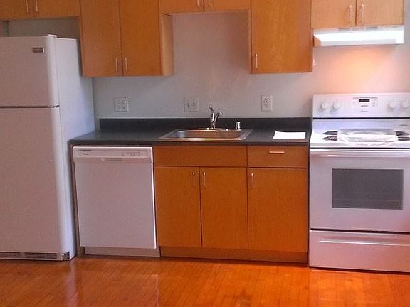 5th image of 525 C St APT 605